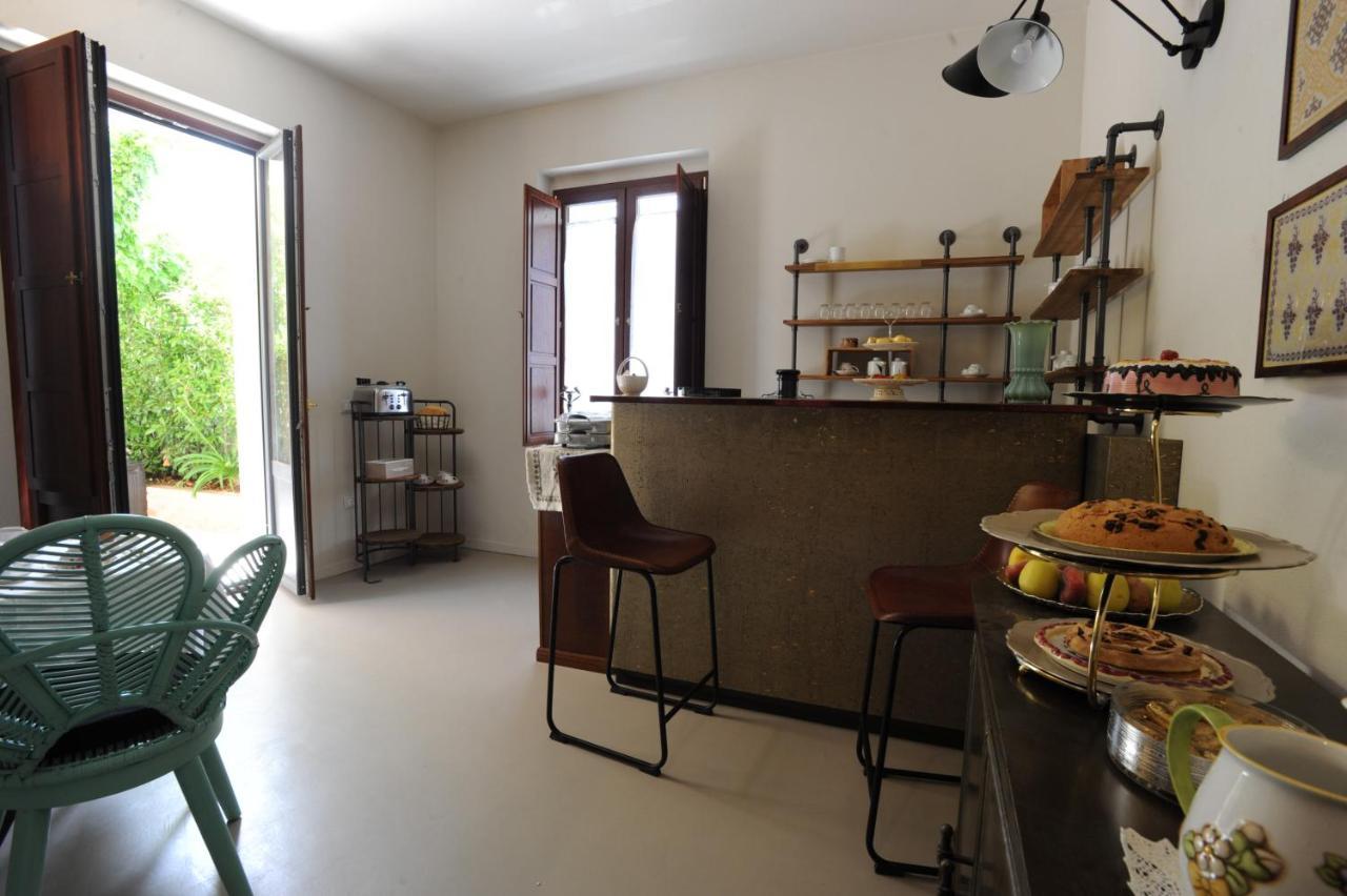 Palazzo Scura Bed and Breakfast Vaccarizzo Albanese Buitenkant foto