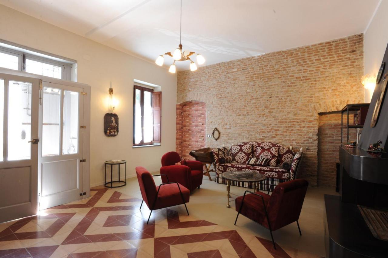 Palazzo Scura Bed and Breakfast Vaccarizzo Albanese Buitenkant foto